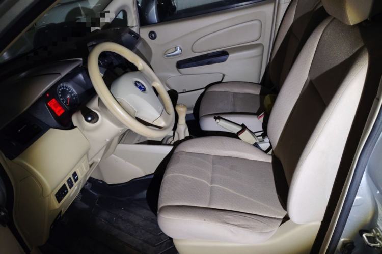 Used Venucia D50 2013 1.6L Manual Fashion Edition Left Front Seat