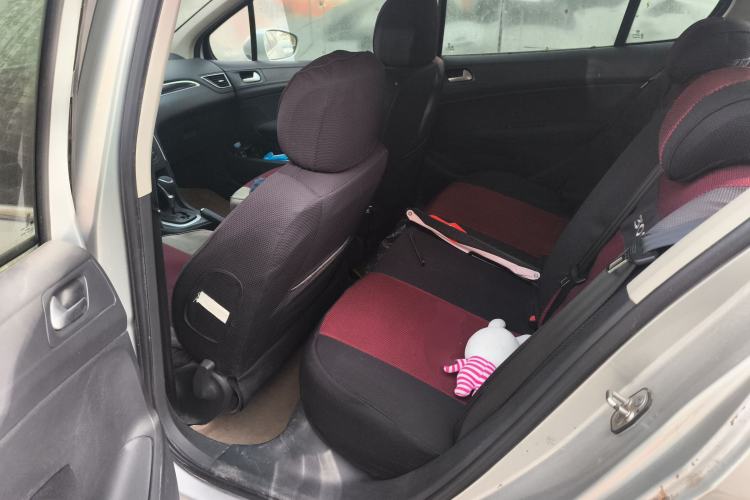 Used Peugeot 308 2014 Enjoy Edition Classic 1.6L Automatic Premium Model
