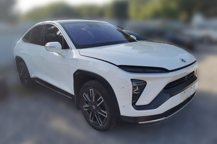 Used Nio EC6 2020 440 km Performance Version Front Right 45 Deg