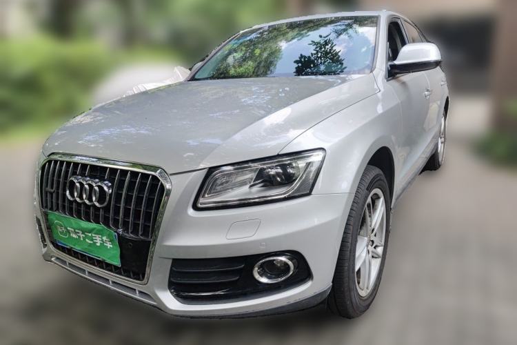 Used Audi Q5 2016 40 TFSI Comfort Model Guazi used car, China used car export, Used car for sale, Used cars, Cheapest cars for sale