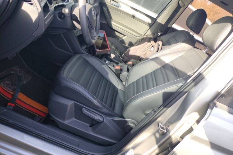 Used Volkswagen Touran 2018 Volkswagen Touran L 280TSI DSG Style Edition 7 Seats China VI Standard