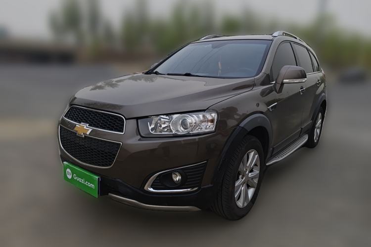 Used Chevrolet Captiva 2015 2.4L 4x4 Flagship Edition 7-Seater