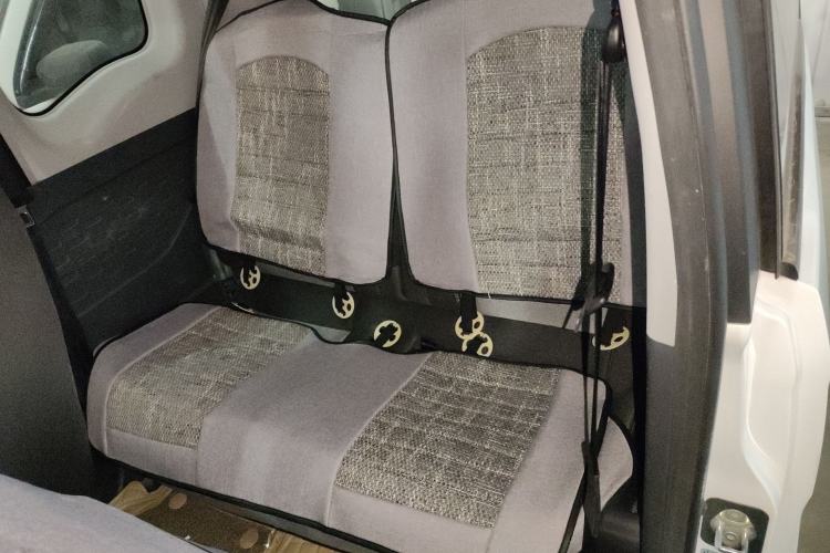 Used Chery QQ Ice Cream 2022 170km Sundae Phosphate Lithium-Ion