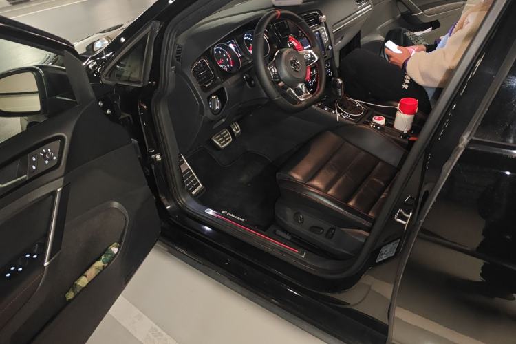 Used Volkswagen Golf GTI 2016 2.0 TSI GTI
