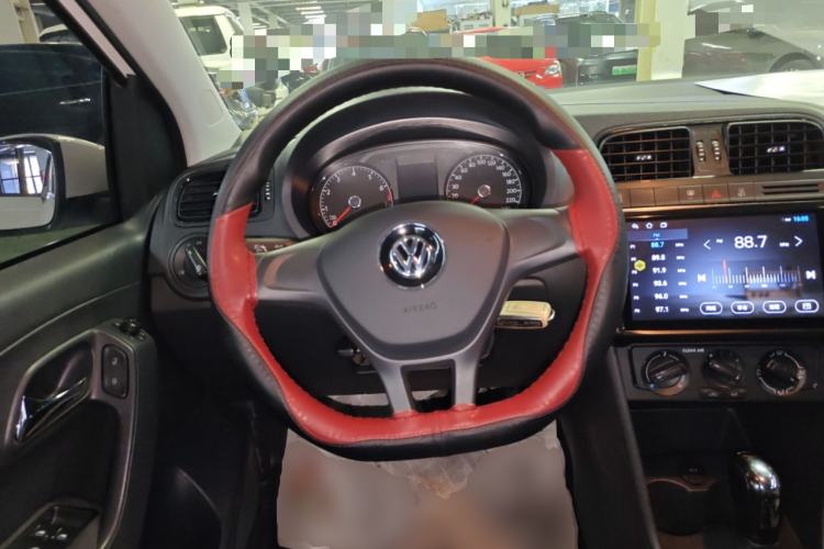 Used Volkswagen Polo 2018 1.5L Automatic Advanced Driving Model Steering Wheel