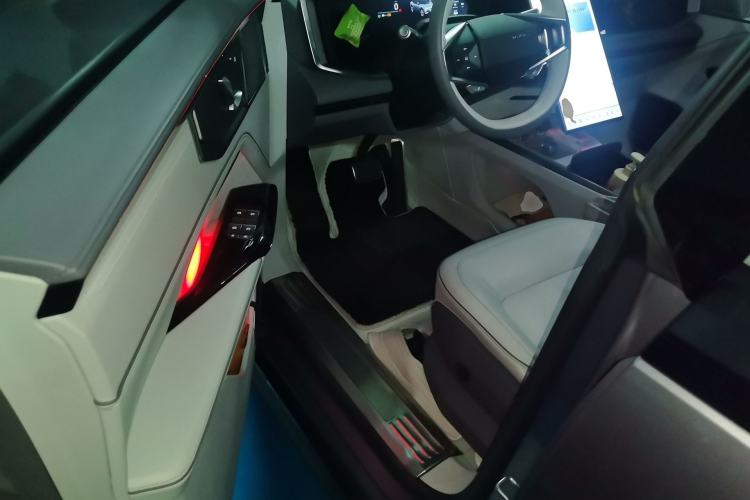 Used HiPhi Y 2023 560 km Pioneer Edition Driver Seat