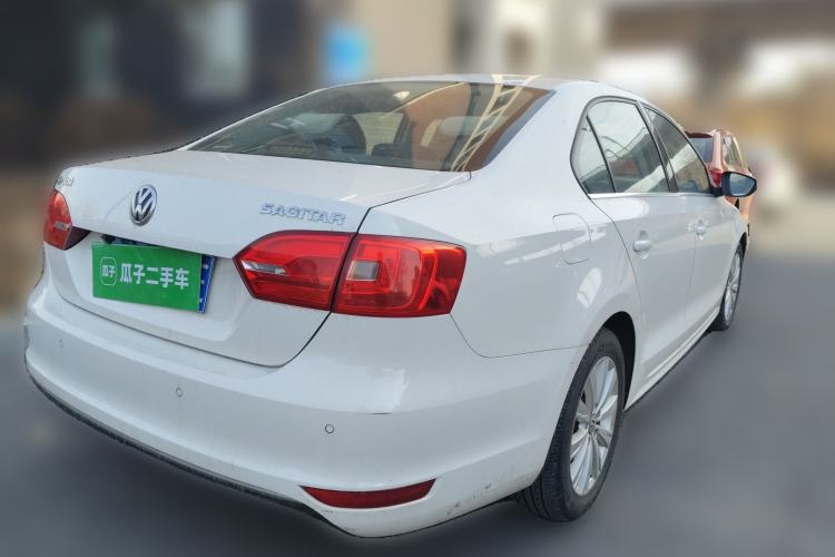 Used Volkswagen Sagitar 2014 1.6L Manual Comfort Model Rear Right 45 Deg