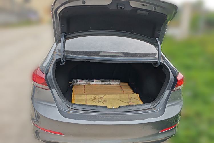 Used Hyundai Elantra (6th Generation / Lingdong) 2016 1.6L Automatic ZhiXuan – Elite Version
