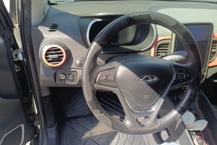 Used Chery QQ Little Ant 2019 4-Seater Smart Edition 35 kWh Steering Wheel