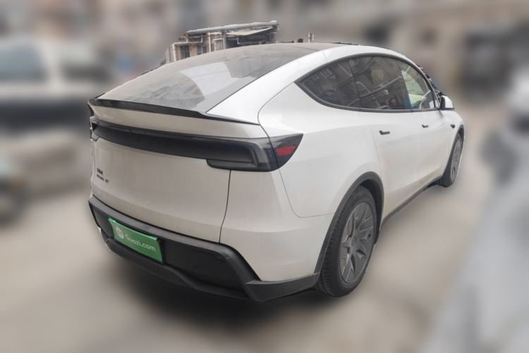 Used Tesla Model Y L 2025 Model Long-Range All-Wheel-Drive Version