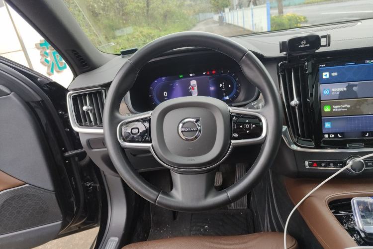 Used Volvo S90 2023 B5 Zhiyuan Luxury Edition
