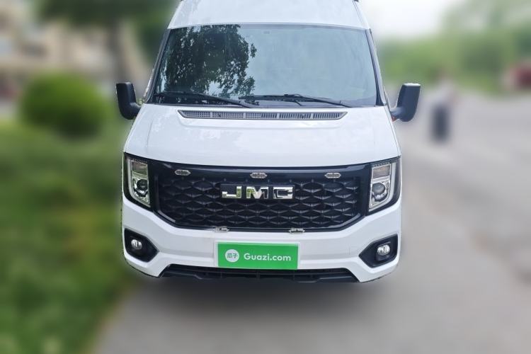 Used JMC Fushun 2025 2.0T 6MT Diesel Extended-Wheelbase High-Roof Commercial Van—2/3 Seats