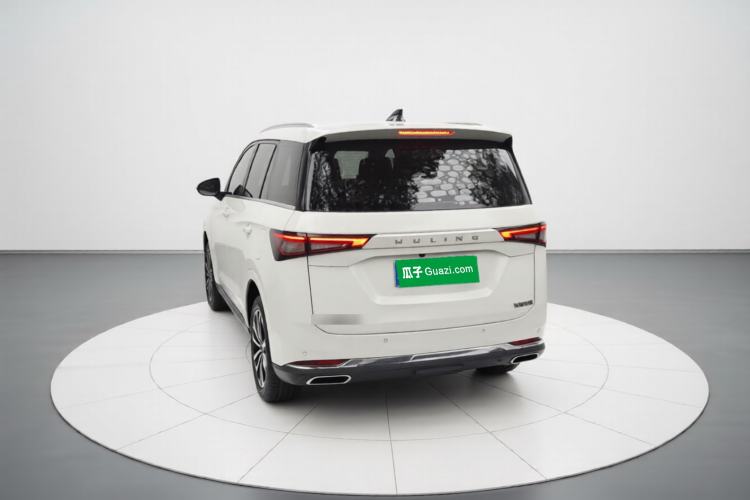 Used Wuling Jiachen 2022 1.5L Manual Light Comfort Edition
