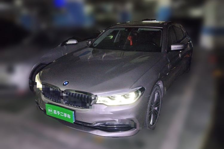 Used BMW 5 Series 2018 Facelifted 530Li Luxury Edition Premium Package Guazi used car, China used car export, Used car for sale, Used BMW cars, Cheapest cars for sale