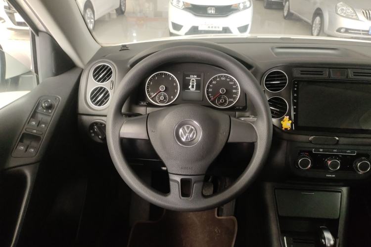 Used Volkswagen Tiguan 2017 300TSI Automatic Two-Wheel Drive Silk Road Luxury Edition