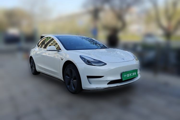 Used Tesla Model 3 2019 Standard Range Rear-Drive Upgraded Version Front Right 45 Deg