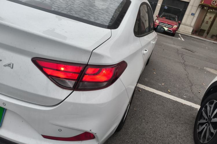 Used Hyundai Celesta 2020 1.6L Automatic GL Enjoyable Edition