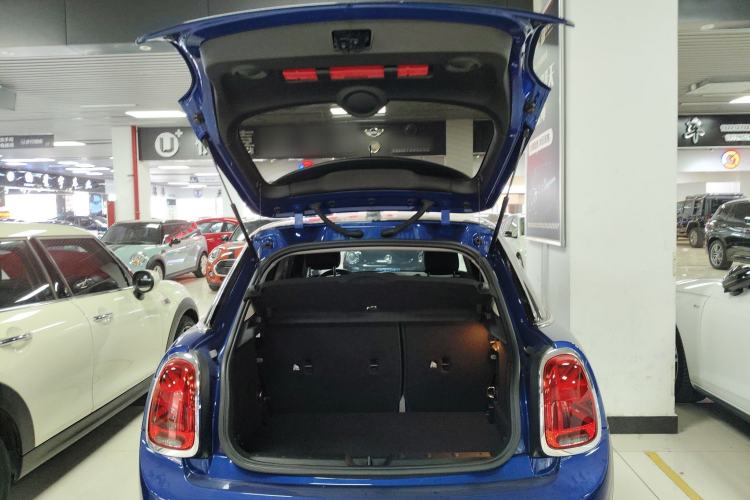 Used MINI MINI 2019 1.5T COOPER Classic Edition Five-Door Version