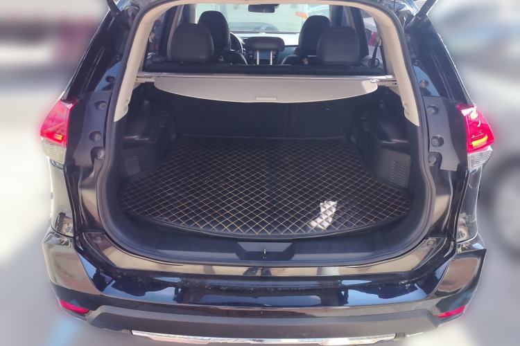 Used Nissan X-Trail 2017 2.5L CVT Luxury Edition 4WD
