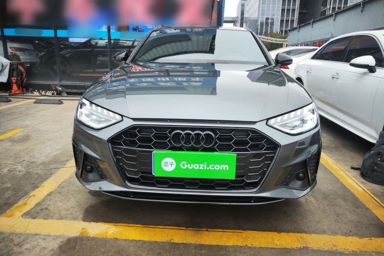 Used Audi A4L 2022 40 TFSI Luxury Dynamic Model
