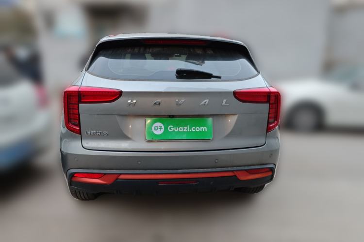 Used Haval JOLION 2021 1.5T Automatic Four-Door Version Rear