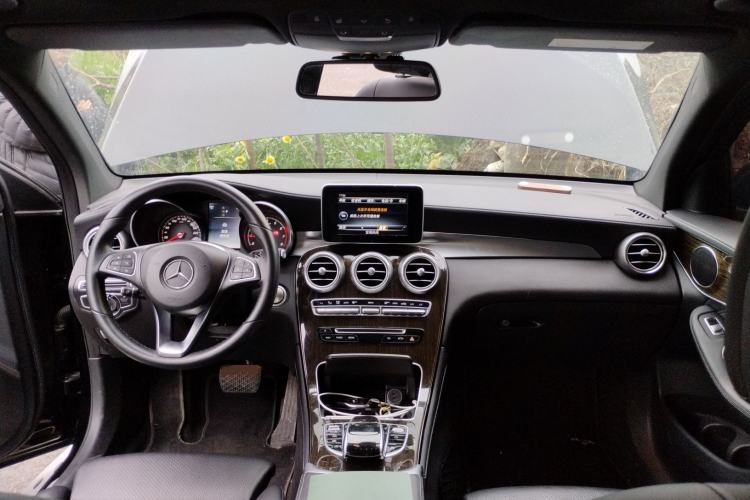 Used Mercedes-Benz GLC 2017 GLC 260 4MATIC Dynamic Edition