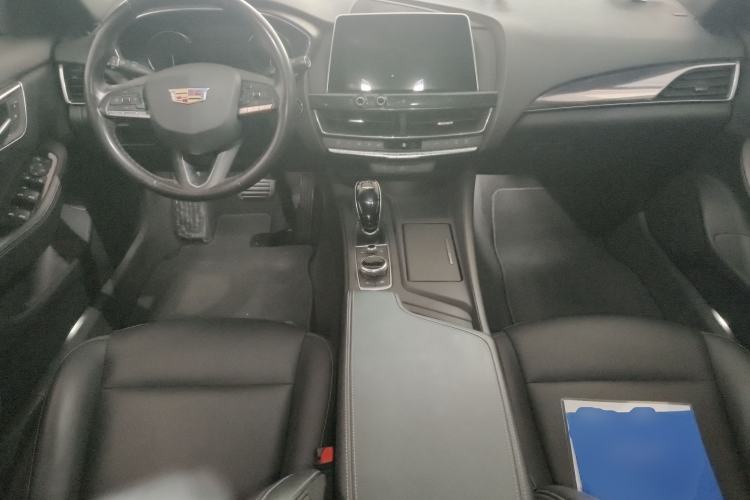 Used Cadillac CT5 2020 28T Fashion Edition Center Console