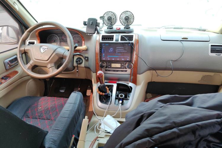 Used Foton MP-X E 2014 2.4L Wealth Express Comfort Edition 4G69