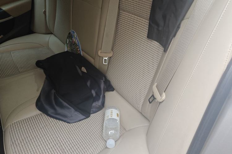 Used Buick Regal 2015 2.0L Leading Fashion Edition