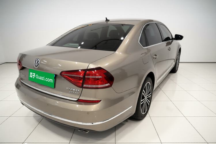 Used Volkswagen Passat 2017 330TSI DSG Prestige Edition