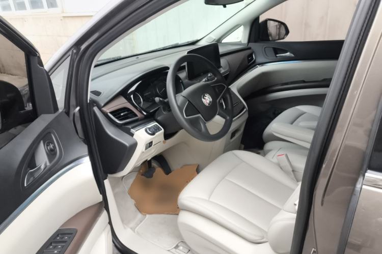 Used Buick GL8 2023 Land Executive Class Comfort Model Driver Seat