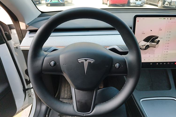 Used Tesla Model Y 2024 Rear-Wheel-Drive Version