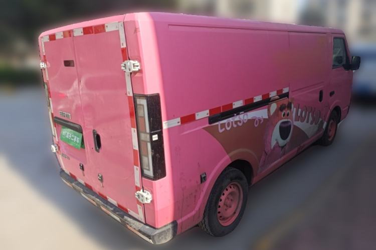 Used SRM New Energy E3L 2024 Custom Luxury Model Rear Right 45 Deg