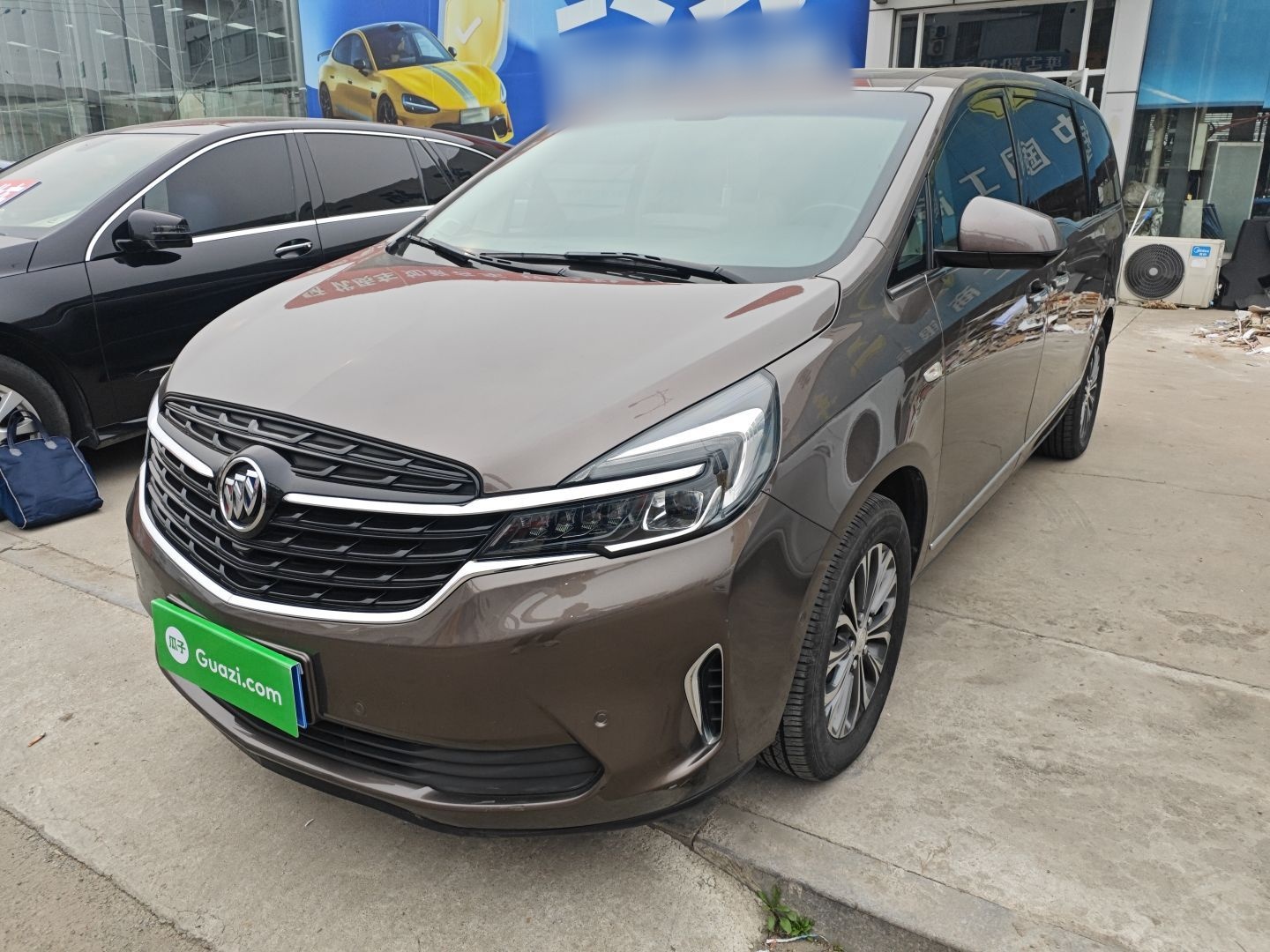 Parte inferior delantera