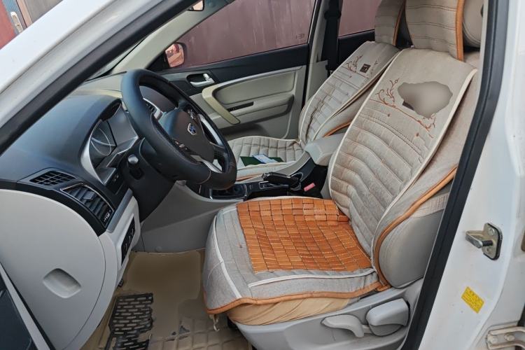 Used Geely Auto Emgrand 2014 Sedan 1.5L Manual Elite Model