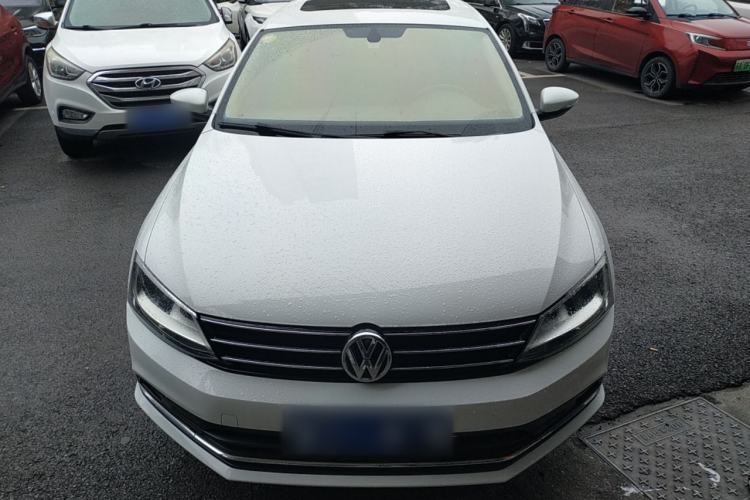 Used Volkswagen Sagitar 2018 1.6L Automatic Comfort Model Front