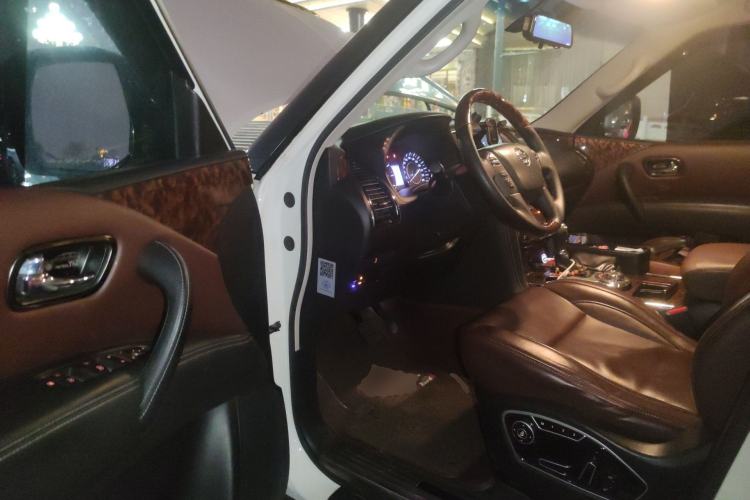 Used Nissan Patrol  Driver Seat