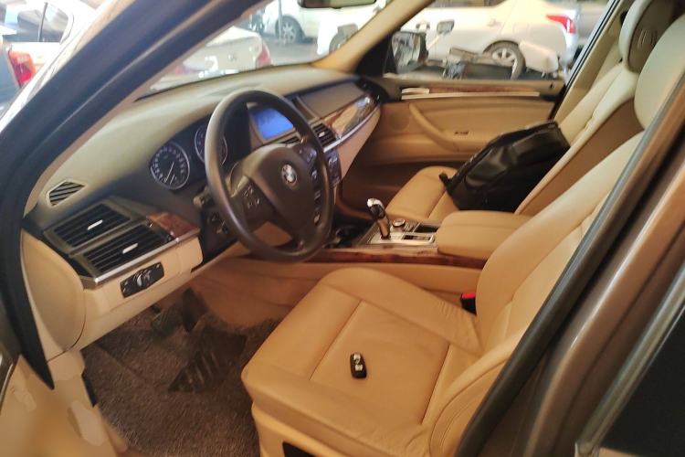 Used BMW X5 2011 xDrive35i Leading Model
