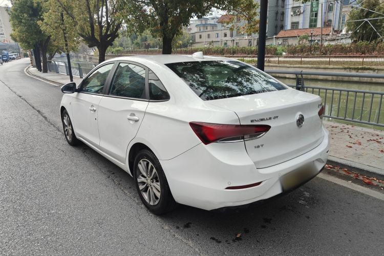 Used Buick GT 2018 18T Automatic Elite Model
