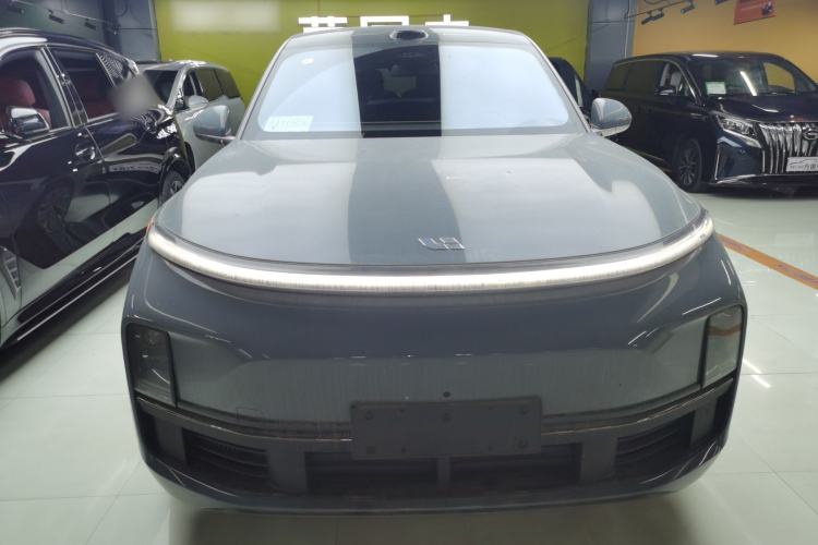 Used Li Auto L8 2025 Ultra Smart Refreshed Edition
