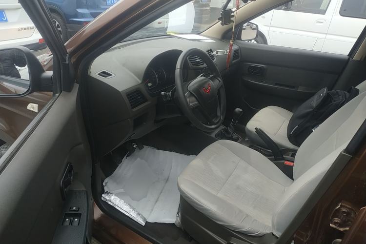 Used Wuling Hongguang 2021 1.5L S Base Version LAR Driver Seat