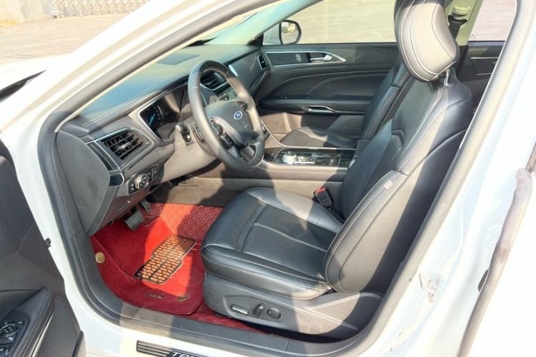 Used Ford Taurus 2017 Facelifted EcoBoost 245 Fashion Edition