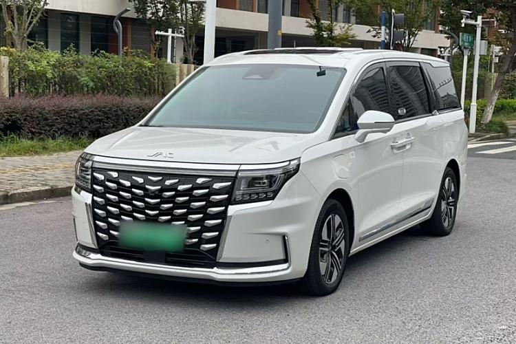 Used JAC Refine RF8 PHEV 2024 Hongmeng Edition 1.5T 150KM Flagship Model – Lithium Iron Phosphate