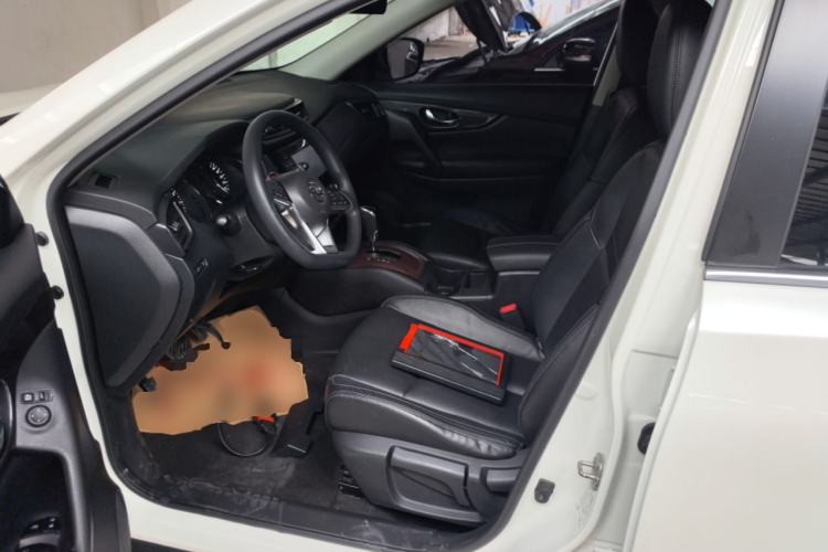 Used Nissan X-Trail 2017 2.0L CVT Comfort Edition 2WD Left Front Seat