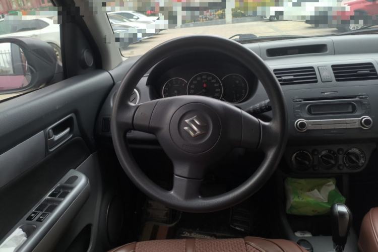 Used Suzuki Swift 2016 1.5L Automatic Fashionable Coolplay Edition
