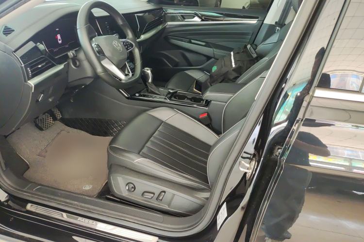 Used Volkswagen Passat 2023 Revised 330TSI Starry Elite Edition