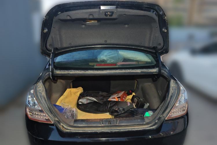 Used Geely Auto Classic Emgrand 2013 Sedan 1.5L Manual Entry-Level Model Trunk