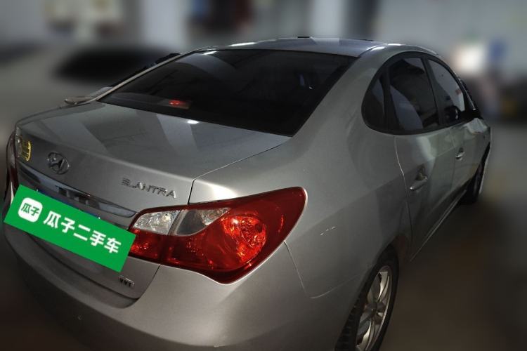 Used Hyundai Celesta 2015 1.6L Automatic Comfort Model
