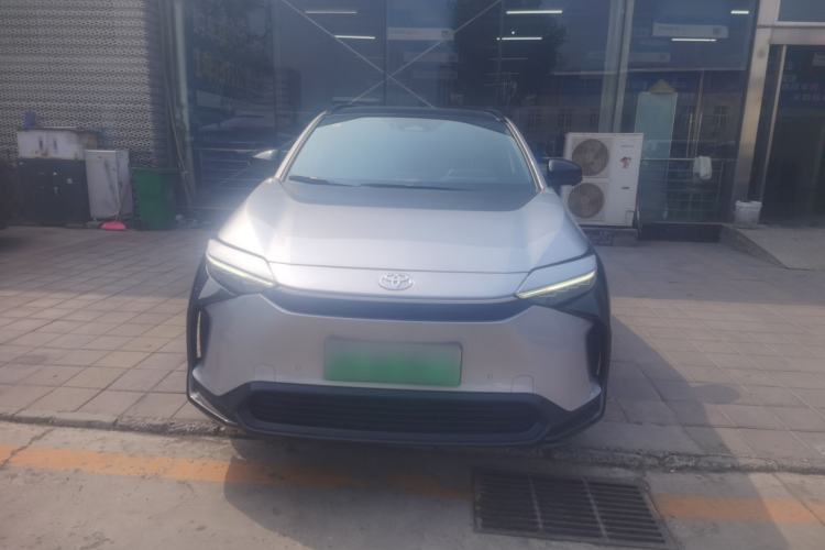 Used Toyota FAW bZ4X 2022 Two-Wheel Drive Long-Range PRO Version
