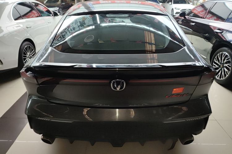 Used Changan UNI-V 2022 1.5T Prestige Version